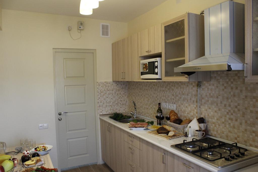 5Th Floor Guest House เยเรวาน ภายนอก รูปภาพ