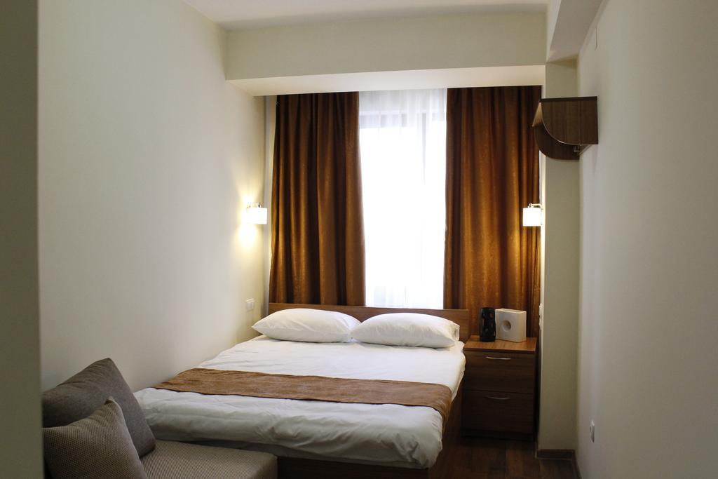 5Th Floor Guest House เยเรวาน ห้อง รูปภาพ
