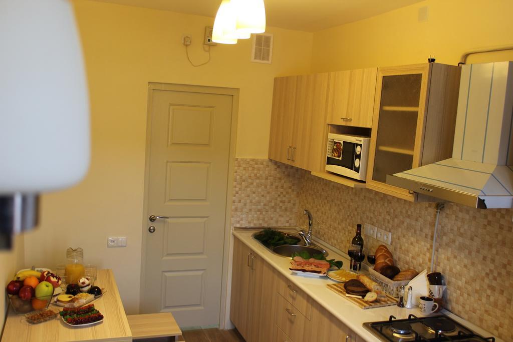 5Th Floor Guest House เยเรวาน ภายนอก รูปภาพ